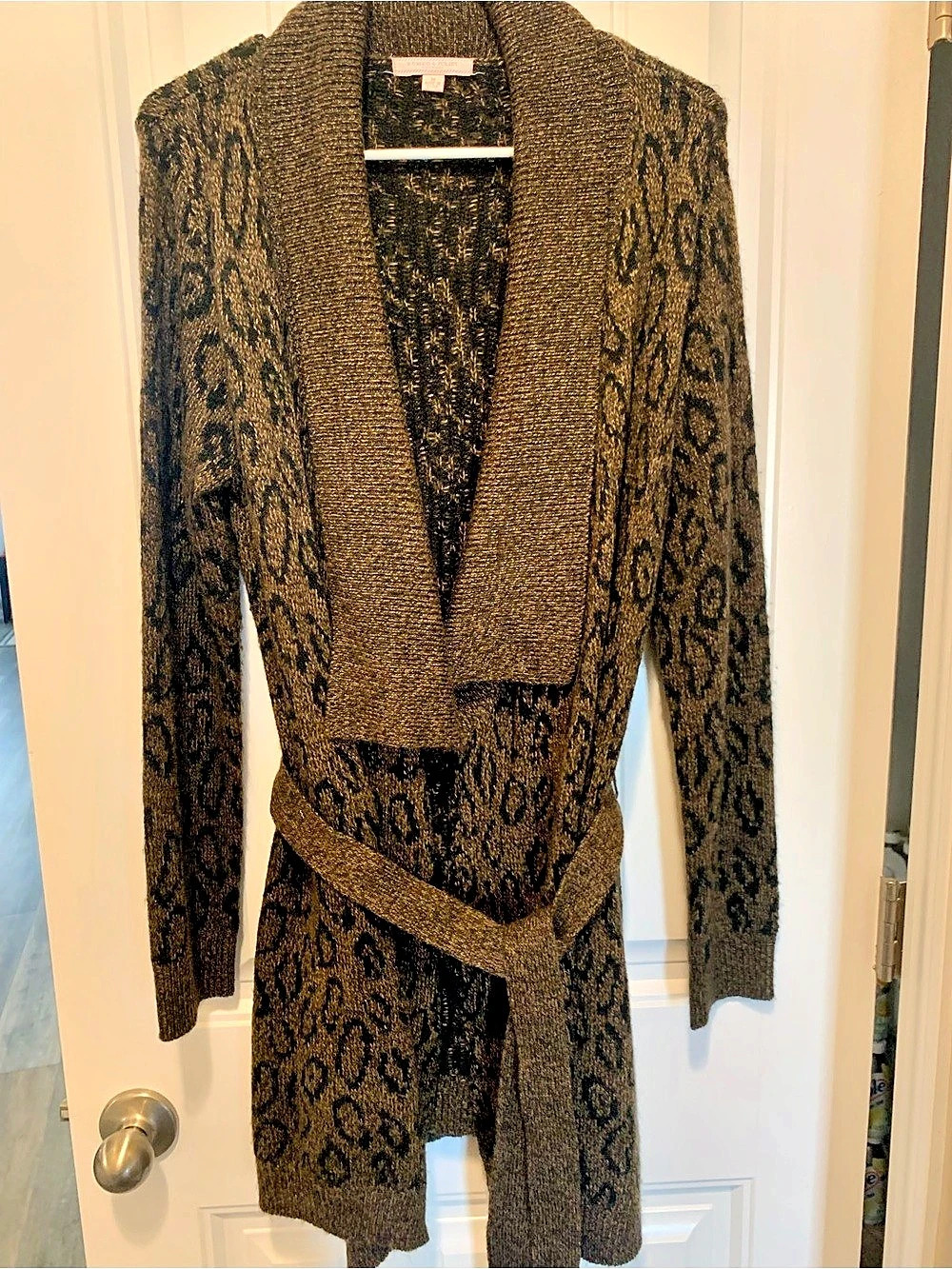 ROMEO & JULIET Couture Belted Cardigan Animal Print Size Medium